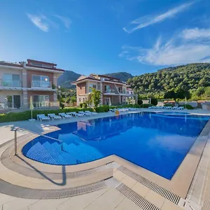  Вилла Golden Golf Villalari